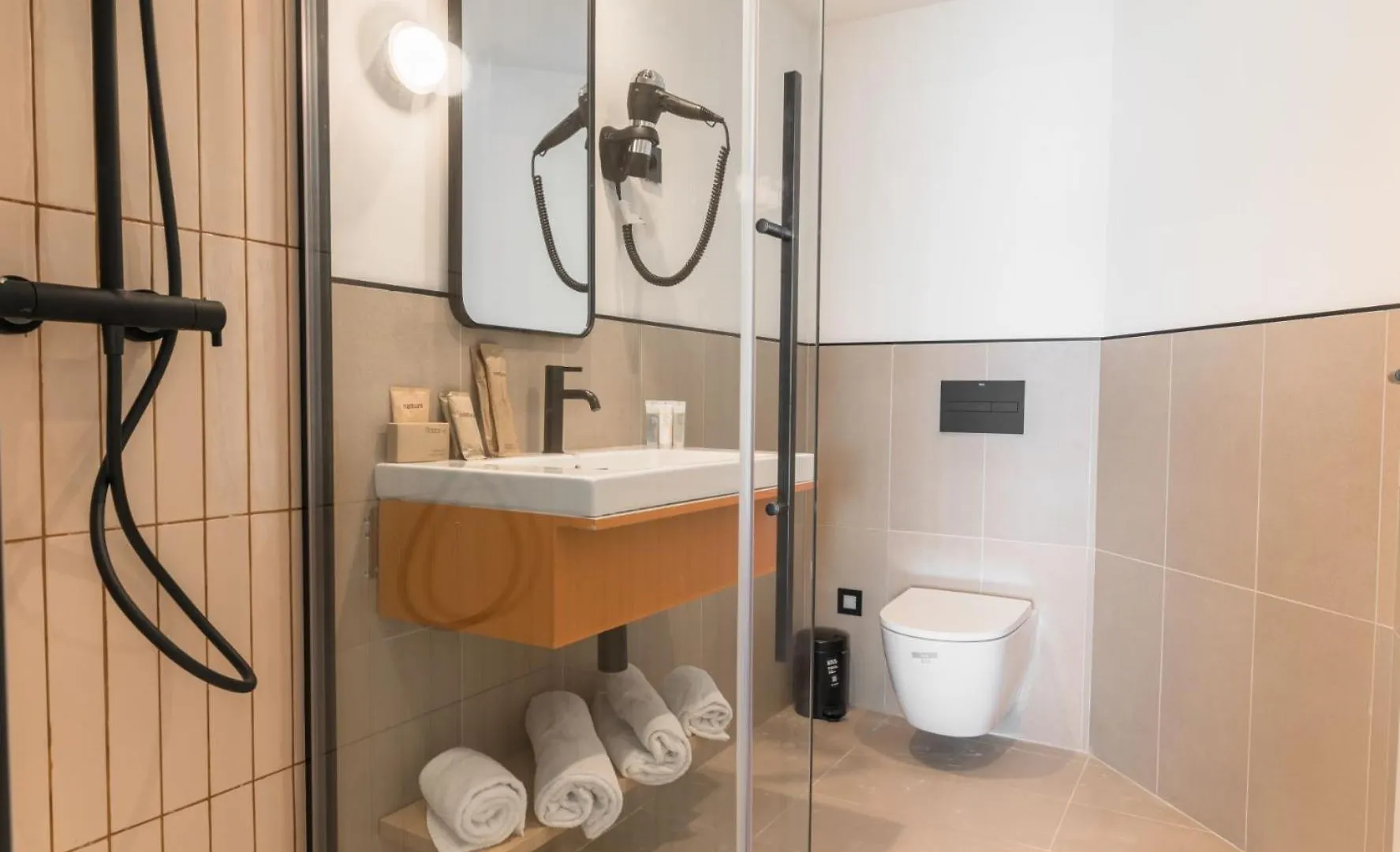 Akquaaa Boutique Hotel Калафелл Испания
