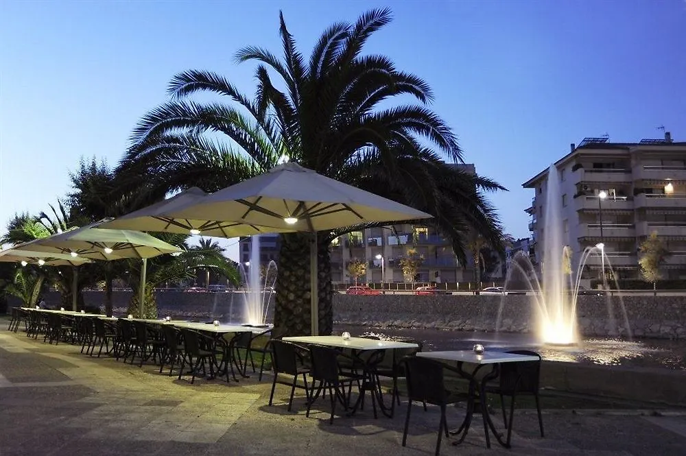Akquaaa Boutique Hotel Calafell 4*,
